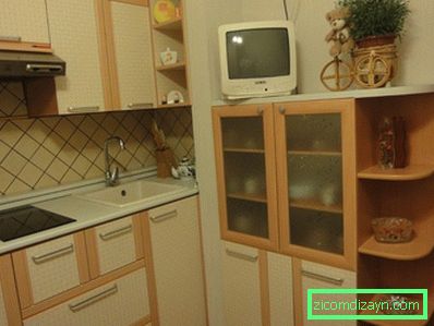 Kitchen furniture in Khrushchev: 110+ photo of examples, placement of headset, table and technique