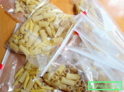 Staining of pasta